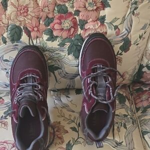 L.L. Bean Men's Boots - Burgundy and Gray